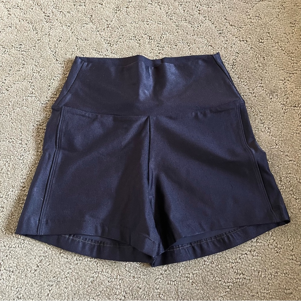 NWOT Women’s Booty by Brabants Ribbed Track Shorts OS in Black